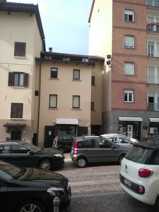 Apartment Benjamin Chieri Esterno foto
